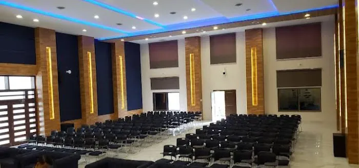 Iqra University - Islamabad Campus (IUIC) Picture 3