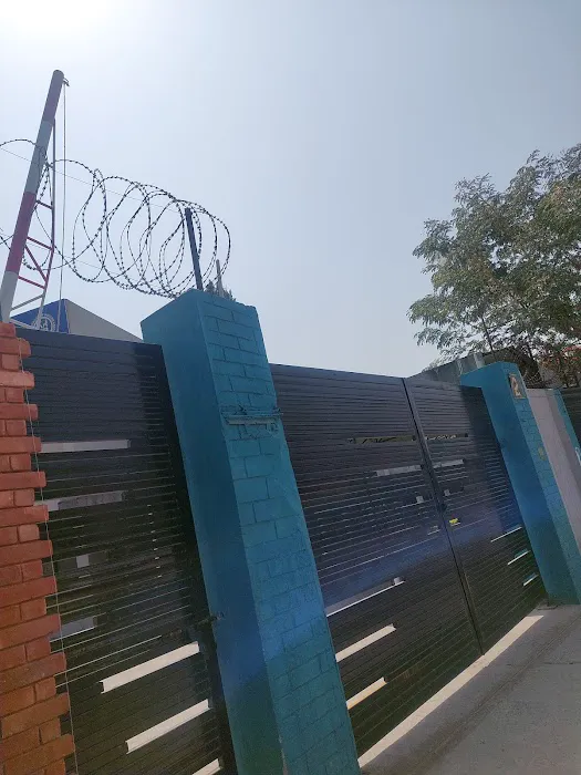 Islamabad Model college for girls G-10/4 G-10 markaz Picture 1