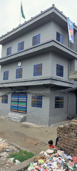 Bright Star Montessori and School (Jr. Branch) Picture 2