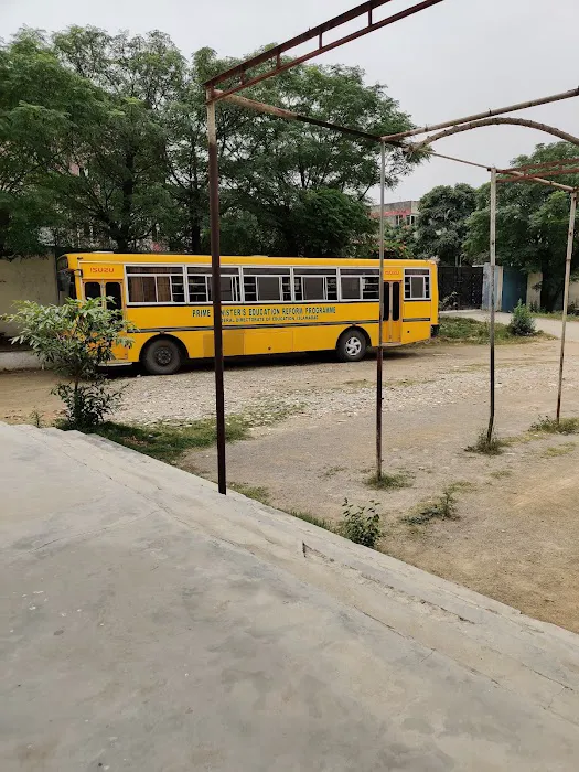 Islamabad Model College for Girls G-8/4 Picture 9
