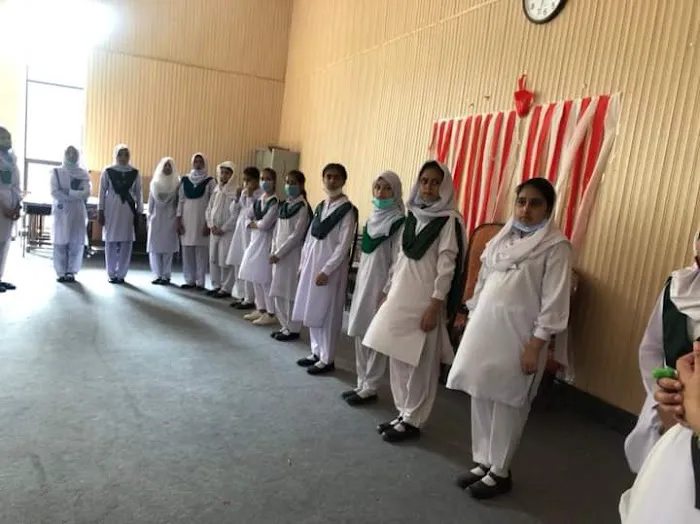 Islamabad Model College for Girls G-8/4 Picture 4