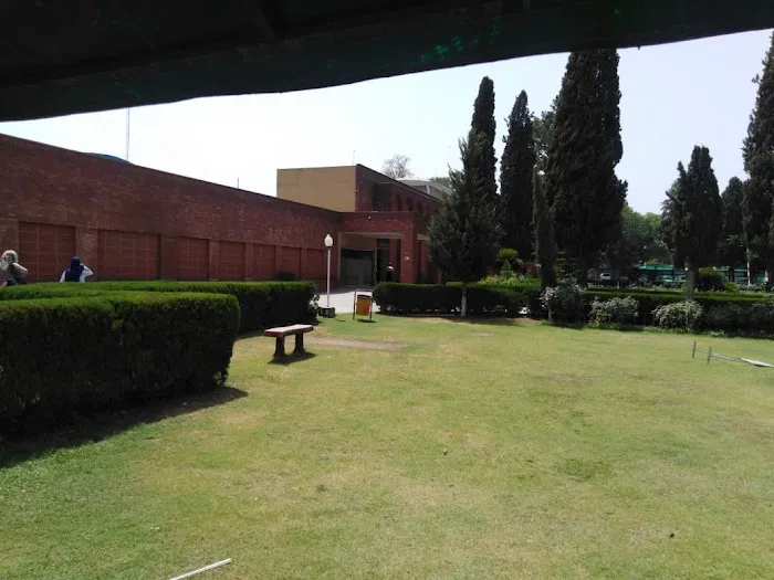 Islamic International Medical College Picture 1