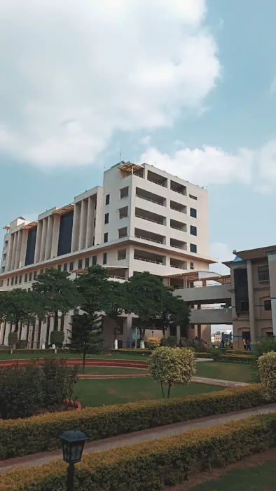 FAST School of Computing Picture 6