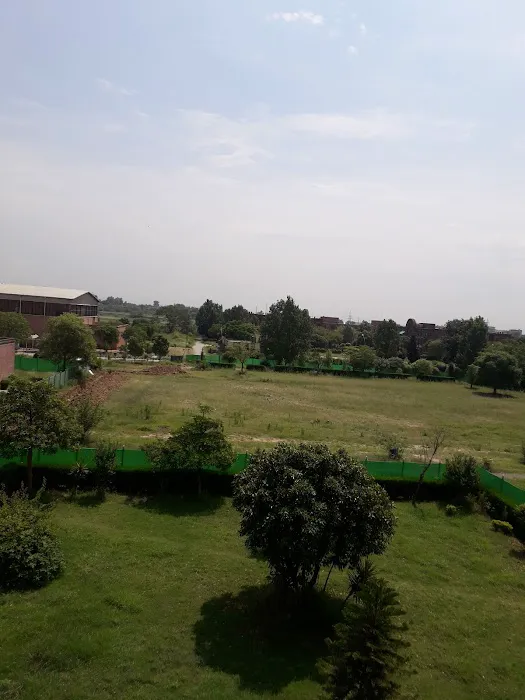 IIUI Girls Campus Picture 7