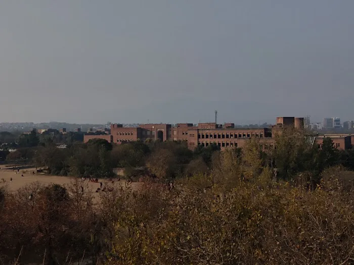 New Faculty Of Social Sciences Block Picture 1