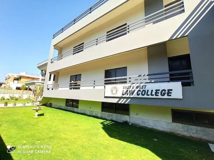East & West Law College Islamabad Picture 3