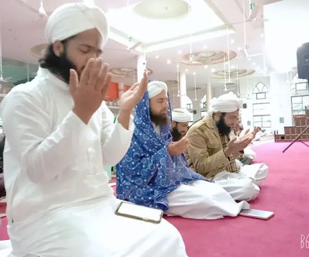 Jamia Tul Madina G-11 Markaz Islamabad