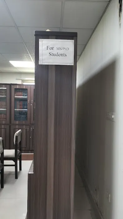 Library of Foundation Uni Picture 7