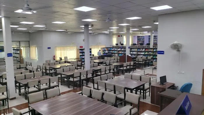 Library of Foundation Uni Picture 5