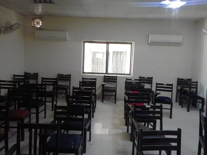 Punjab College For Women Picture 7