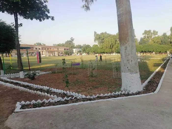 Fazaia Inter-mediate College Picture 2