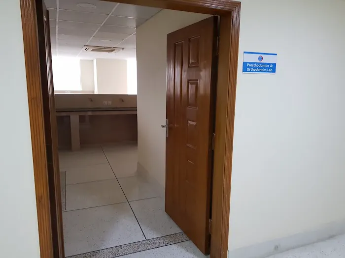 Shifa College of Dentistry Picture 3