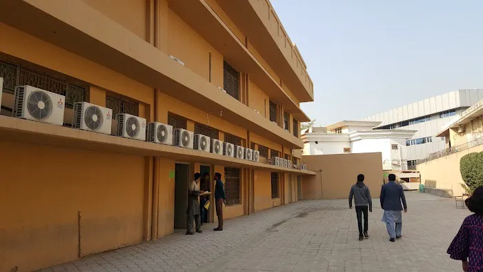 KIPS College Picture 2