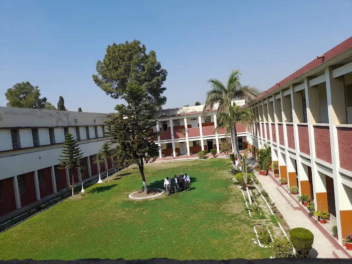 Islamabad Model College for Boys H-9, Islamabad Picture 4