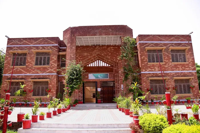 gcw.gawalmandi Rawalpindi Picture 3