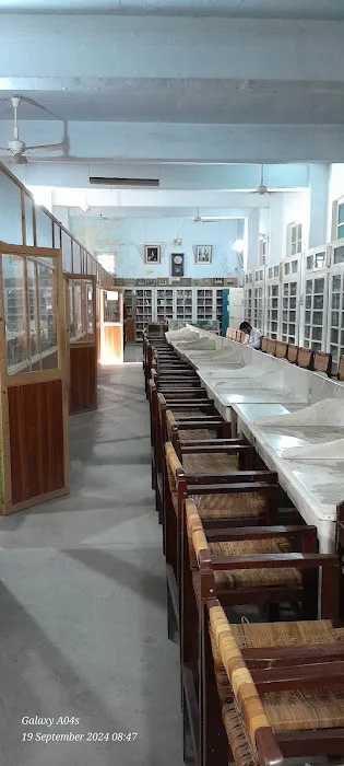 Govt Gordon Graduate College Rawalpindi Picture 4
