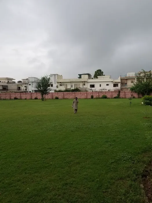 Islamabad Model College for Boys I-8/3 Picture 10