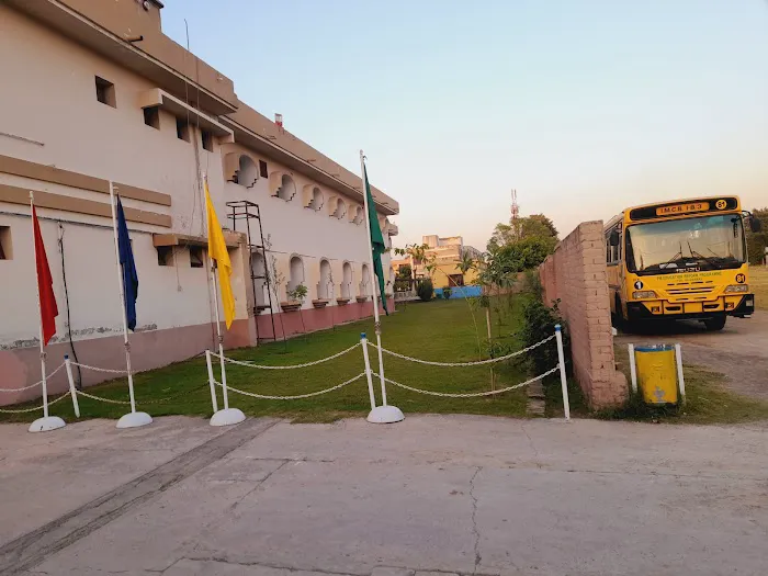 Islamabad Model College for Boys I-8/3 Picture 7