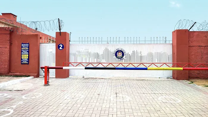Islamabad Model College for Boys I-8/3 Picture 4