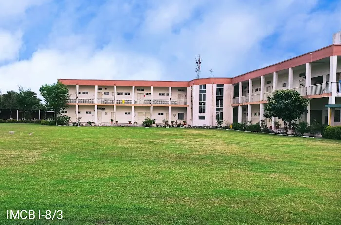 Islamabad Model College for Boys I-8/3 Picture 5