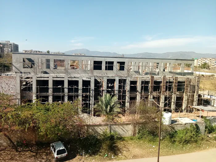 Till laws college Picture 4