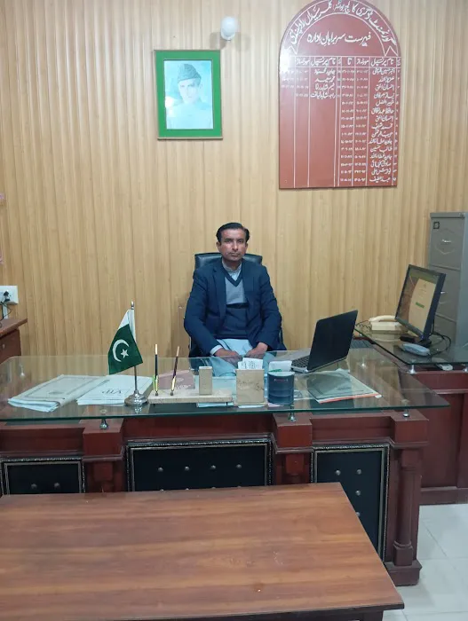 Government Degree College for Boys Picture 7