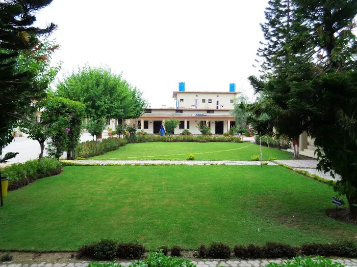 FAZAIA BILQUIS COLLEGE OF EDUCATION FOR WOMEN Picture 3