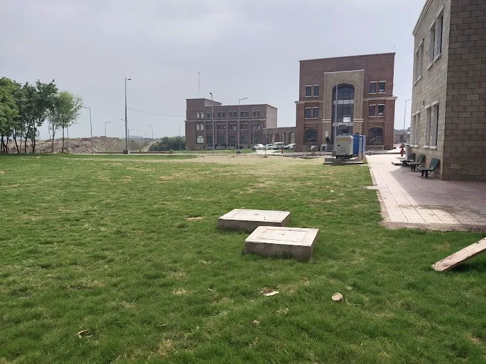 FUUAST Main Campus Picture 8