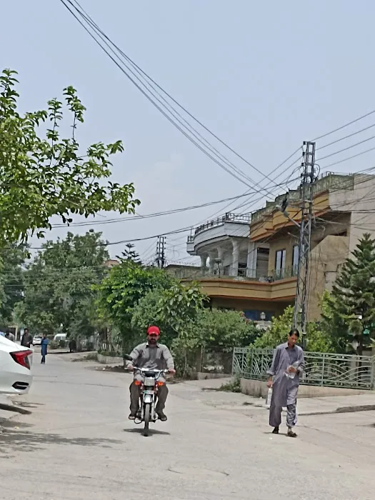 Rabaat College And Academy, Haidri Chowk Picture 5