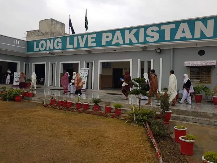 Mehran Degree College Opposite IMCG rawat Picture 7