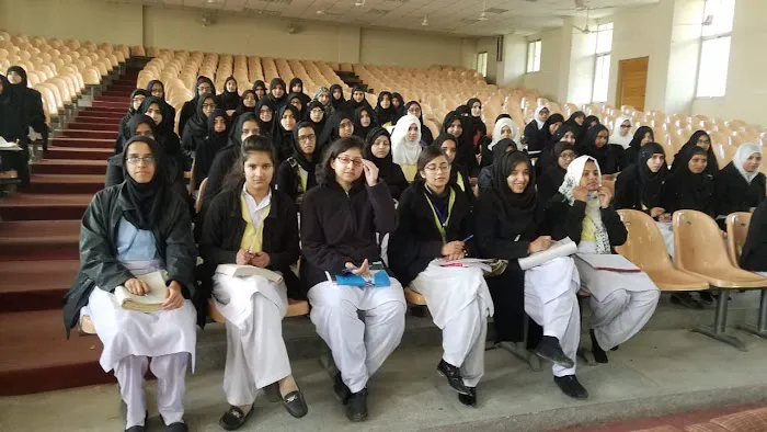 Govt Viqar-un-Nisa Graduate College for Women Picture 1