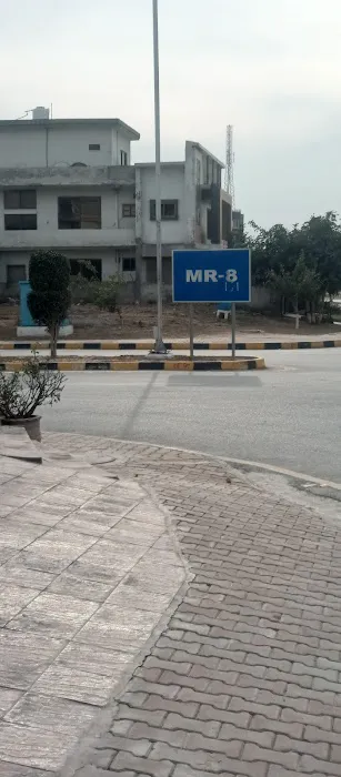 Qurtuba School & College Multi Gardens, B-17 Islamabad Picture 1