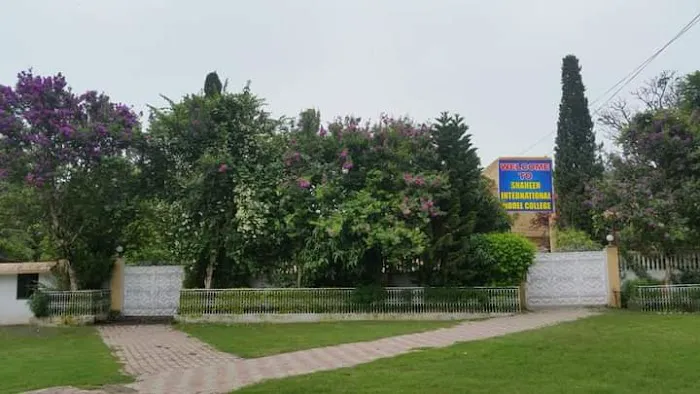 Shaheen International college Picture 5