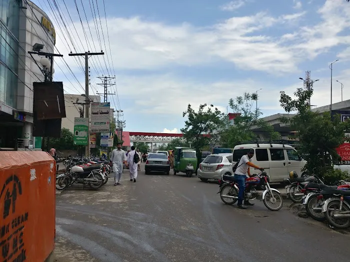 Zarwar Centre Picture 8