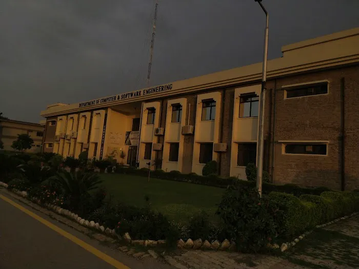 College of E&ME, Gate No. 1 Picture 2