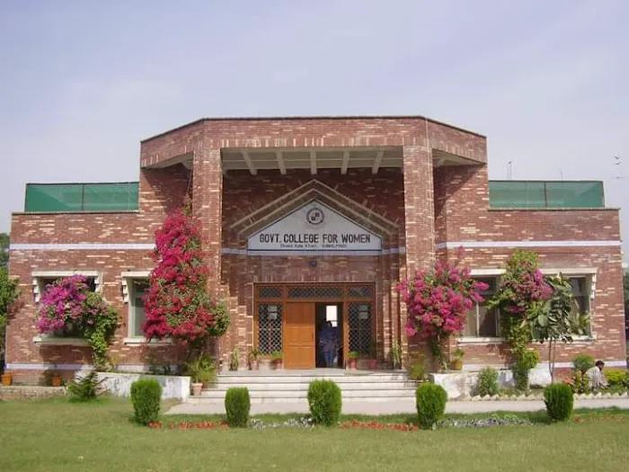 Govt College for Girls Dhoke Kala Khan Picture 3