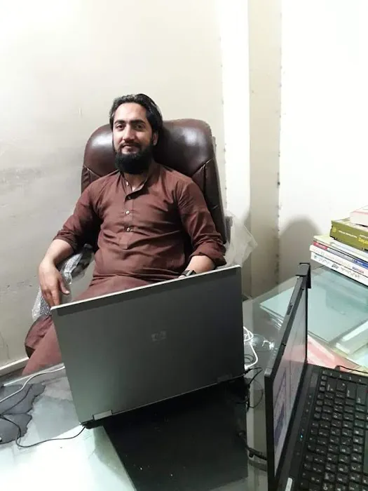ANWAR ONLINE ACADEMY Picture 3