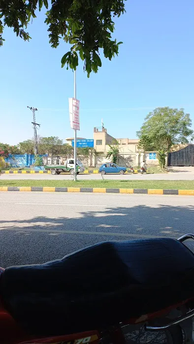 Islamabad Model College for Girls I-8/4 Picture 4