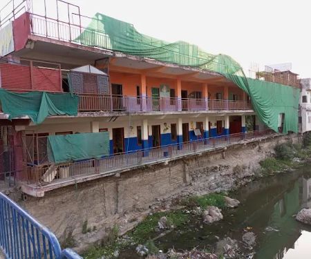 Mukhtar School and College