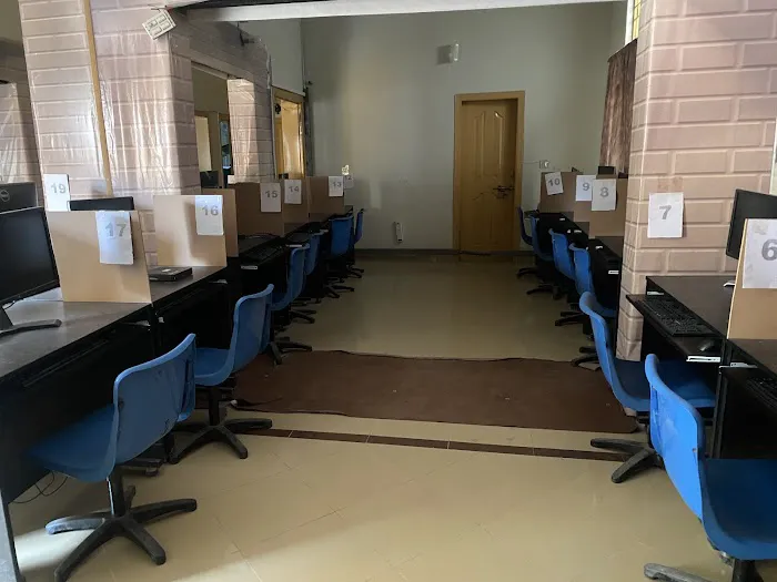 Virtual University Murree Road Campus, Islamabad CIBD15 Picture 5