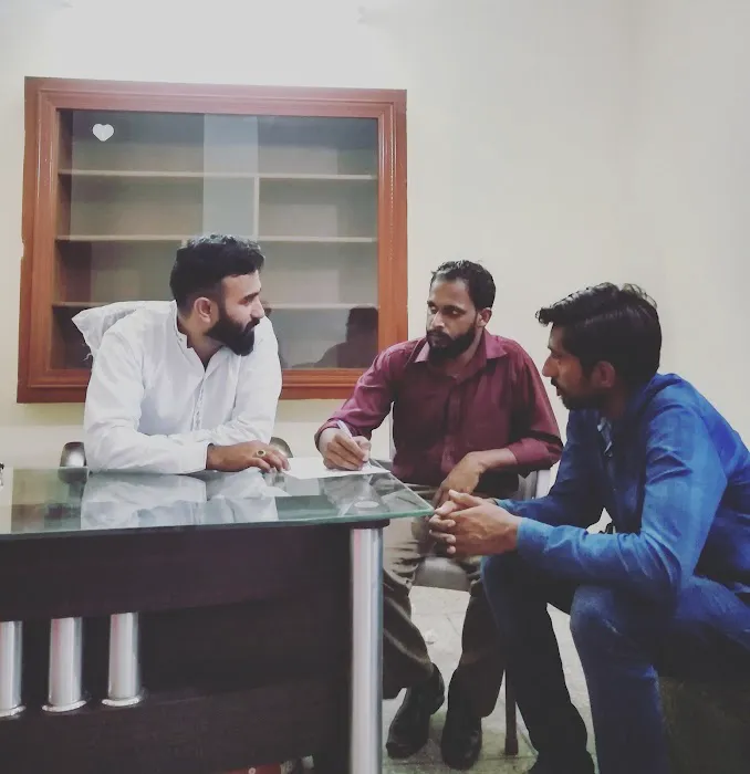 Fast Academy Gujar Khan Picture 4