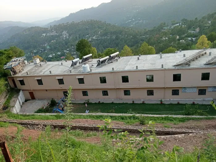 Dukhtaran-e-Islam Higher Secondary School Kotli Sattian Picture 4