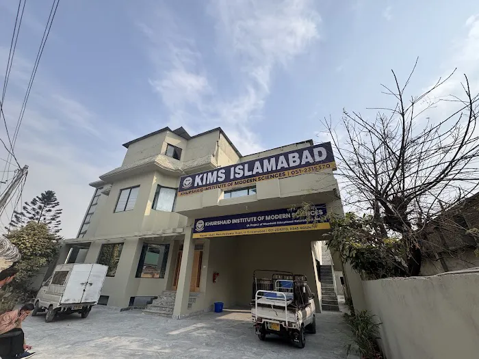 East-West Institute of Medical Sciences Picture 2