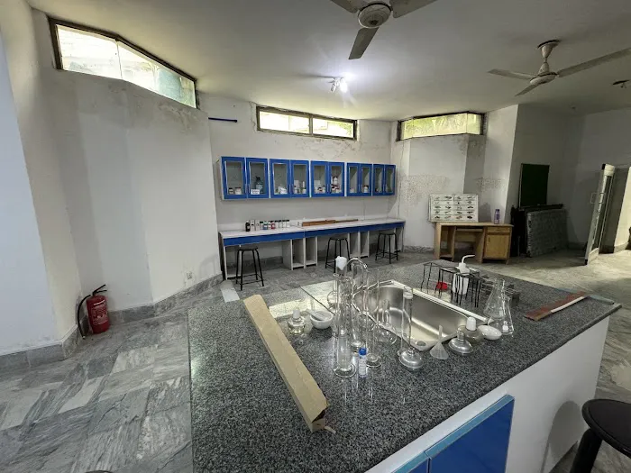 East-West Institute of Medical Sciences Picture 10