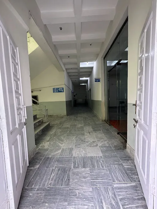 East-West Institute of Medical Sciences Picture 5
