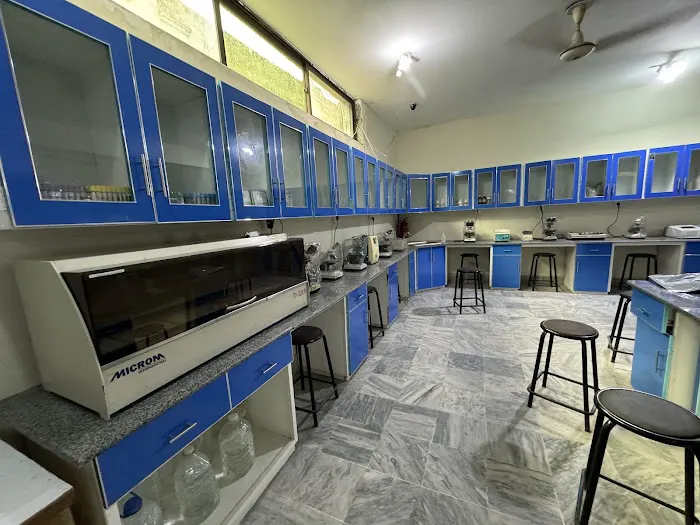 East-West Institute of Medical Sciences Picture 8