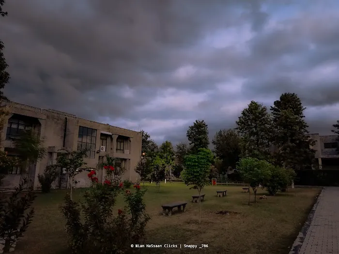 University of Wah Picture 3