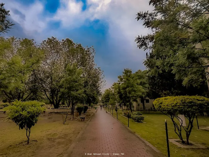 Block A(computer science department) Picture 7