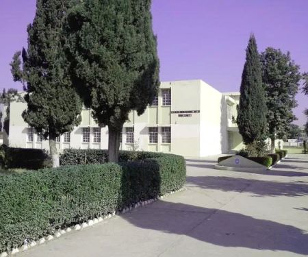 F.G. Boys High School No. 05