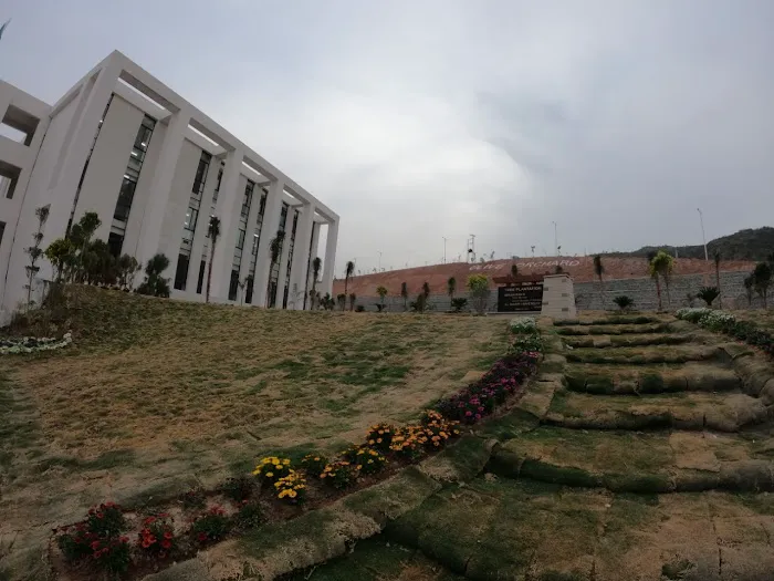 Al-Qadir University Project Trust Picture 1